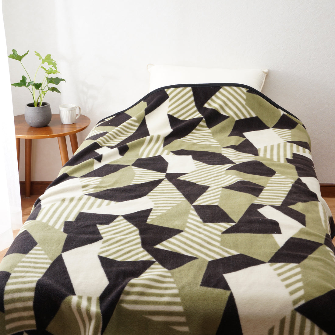 【国産】防炎認証マーク付き　ブランケット