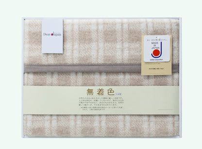 【国産】”無着色”アルパカ入りウール混綿毛布