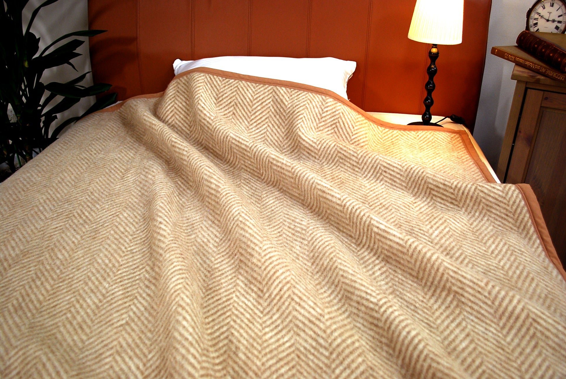 【国産】キャメル混ウール毛布 (毛羽部分)