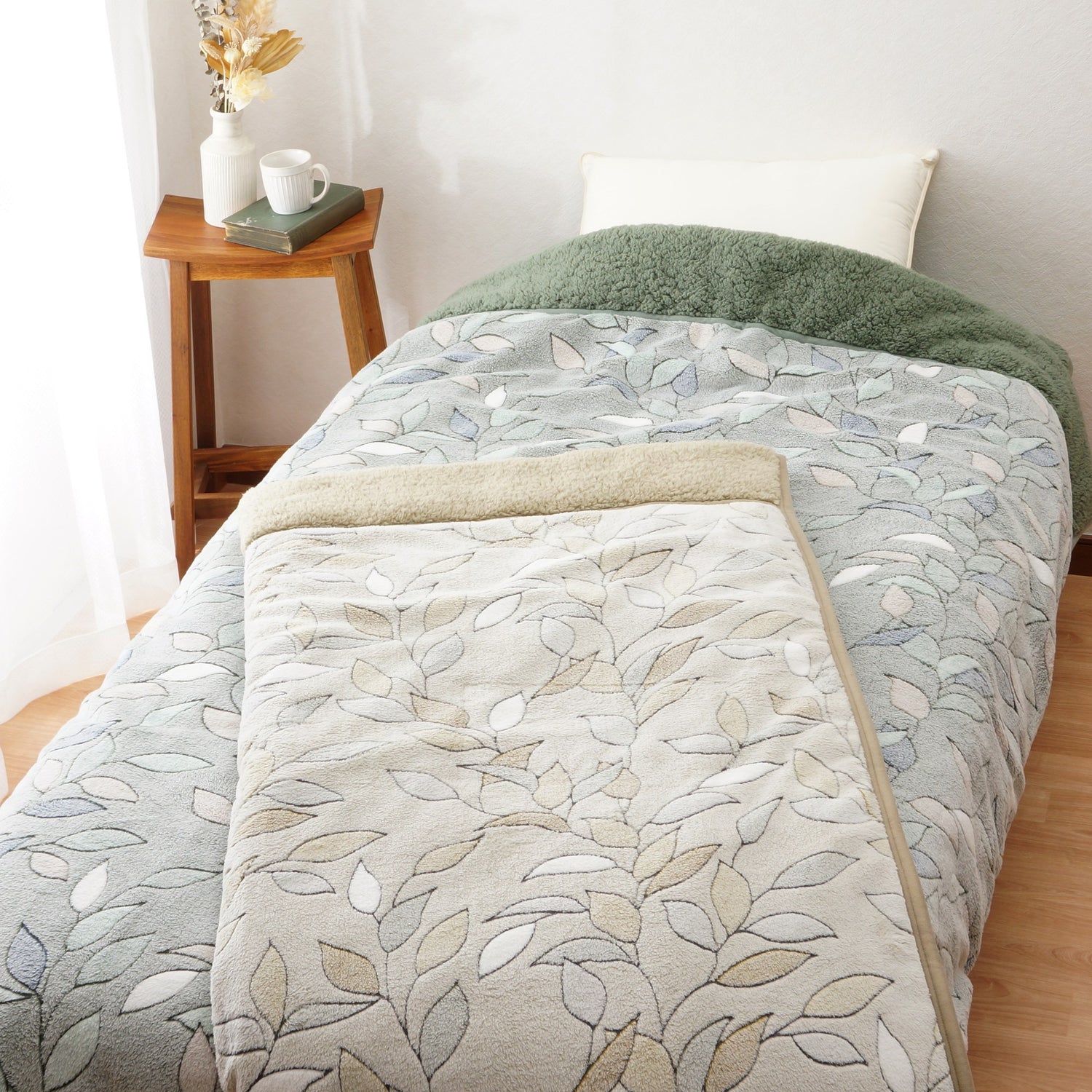 【ねむりの森】エリ付き多層毛布「リーフ」