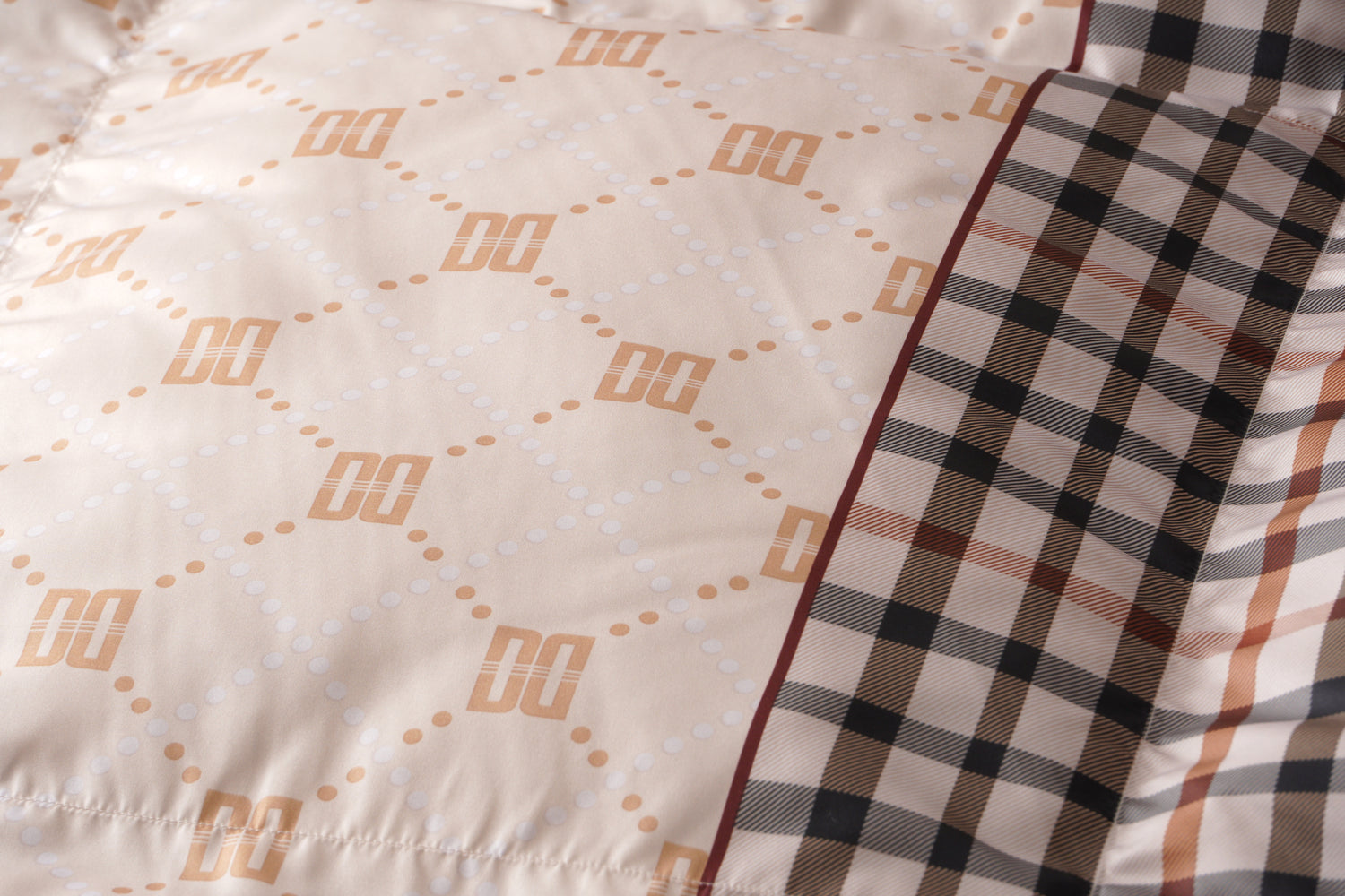 【DAKS】ダックス　ダウン50％羽毛肌掛けふとん（正規品）