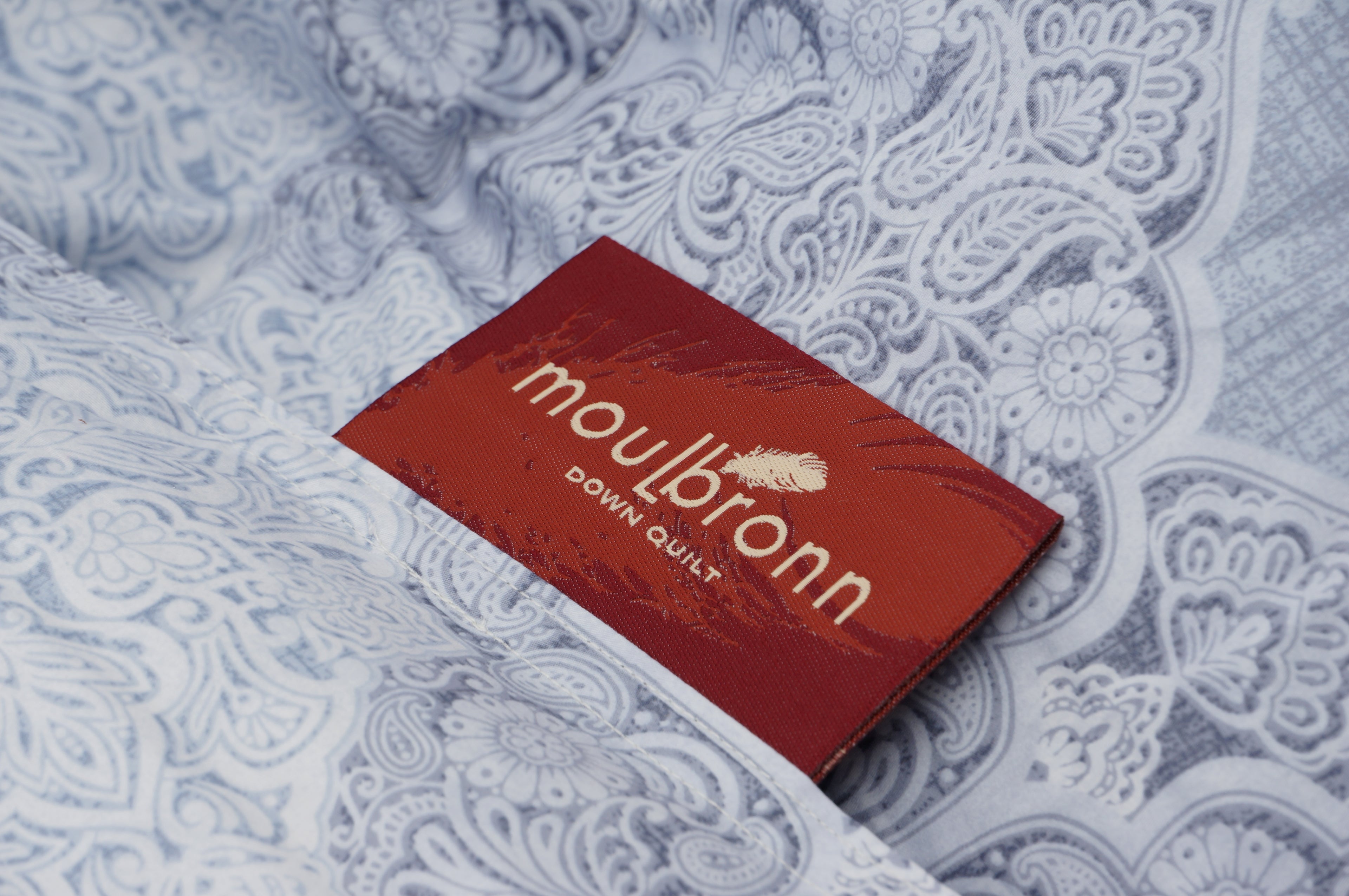 【日本製】　マザーグースダウン93％　羽毛掛ふとん 「エミル」