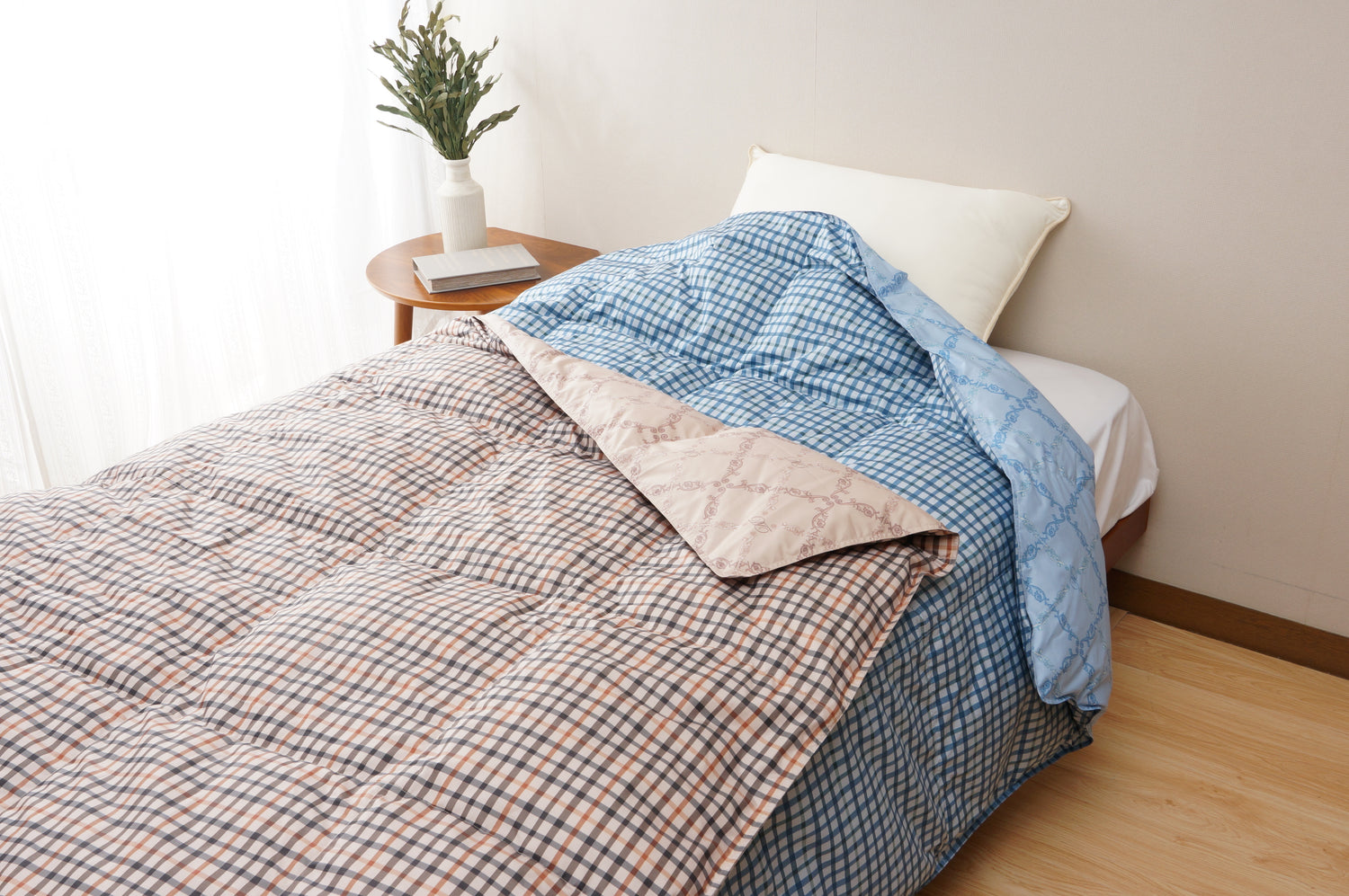 【DAKS】ダックス　ダウン70％羽毛肌掛けふとん（正規品）