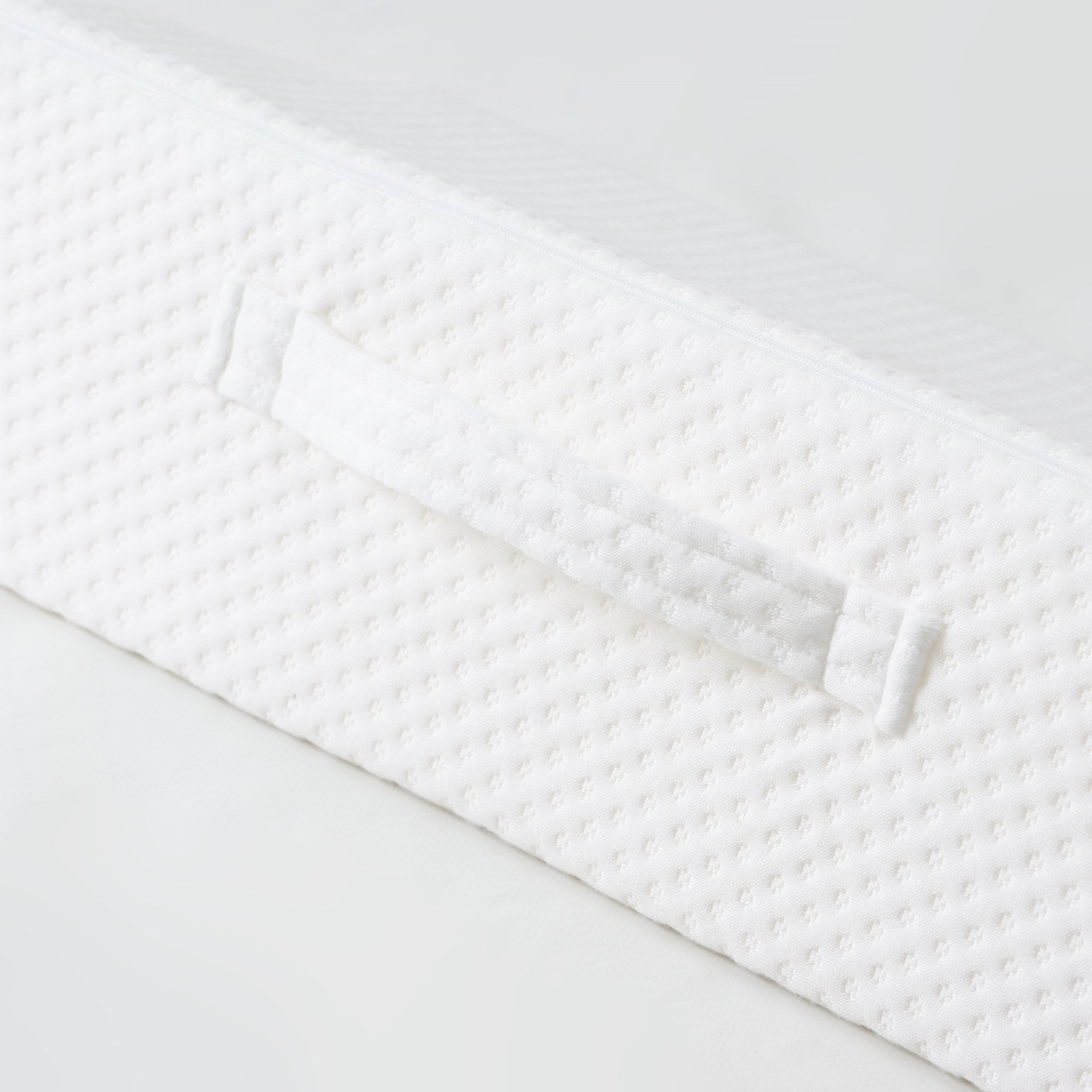 介護サポート 腰サポート3角クッション